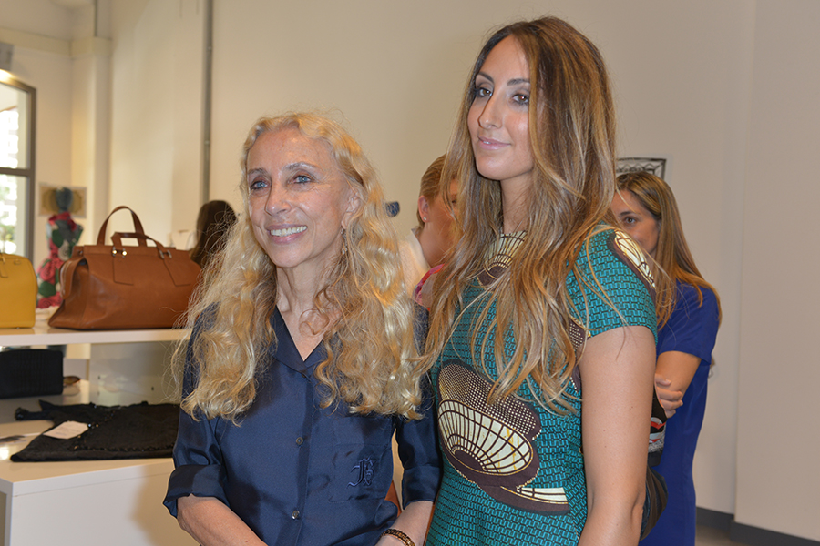 franca-sozzani-elisa-taviti